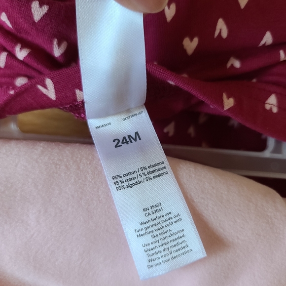 Carter's Child of Mine Llama and Hearts 2 PC Set Sweatshirt and Leggings, 24M - Picture 4 of 7